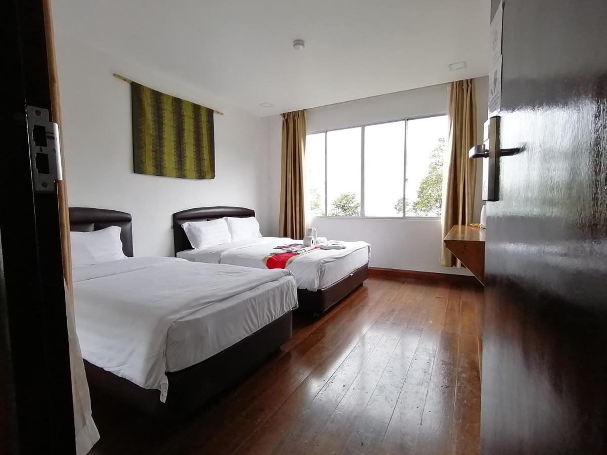 Ayana Holiday Resort Kampong Kundassan 外观 照片