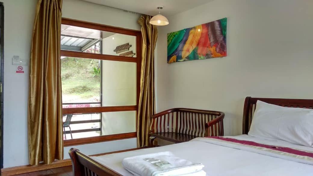 Ayana Holiday Resort Kampong Kundassan 外观 照片