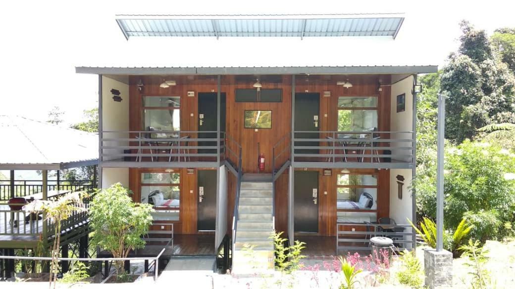 Ayana Holiday Resort Kampong Kundassan 外观 照片