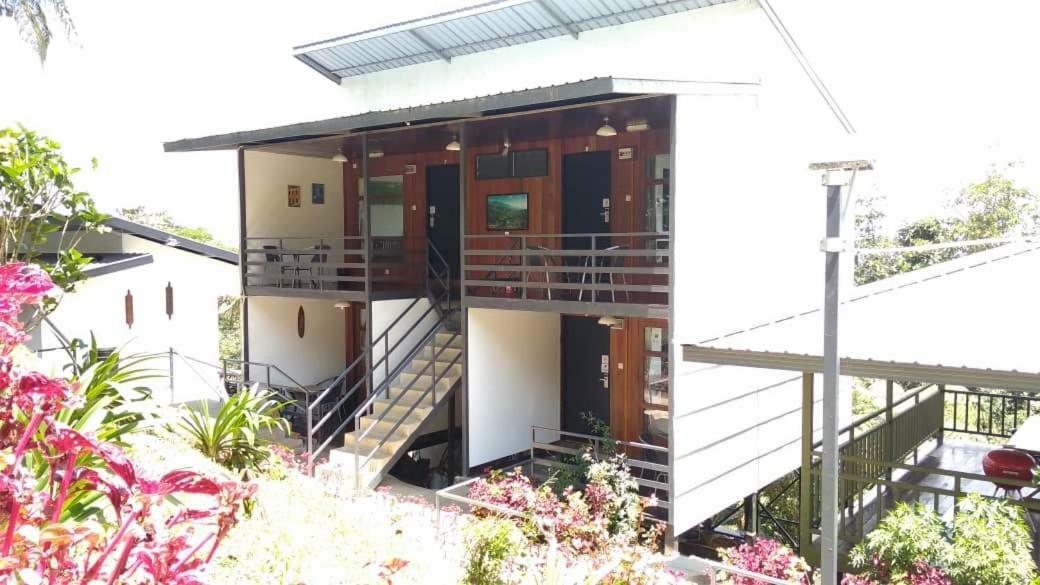 Ayana Holiday Resort Kampong Kundassan 外观 照片